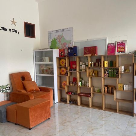 Moc Homestay- Near Bai Dai Beach Cam Lam Buitenkant foto