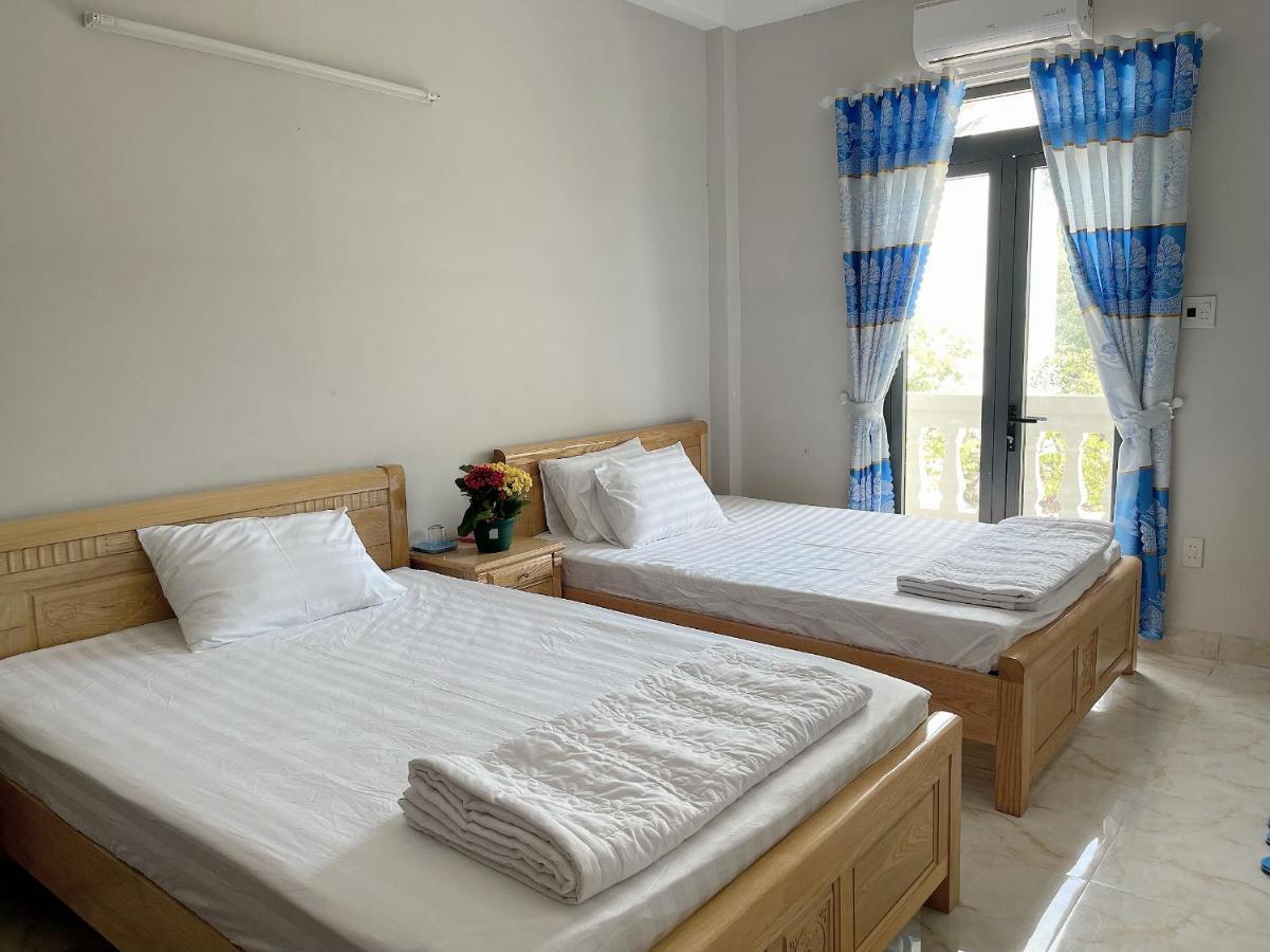 Moc Homestay- Near Bai Dai Beach Cam Lam Buitenkant foto