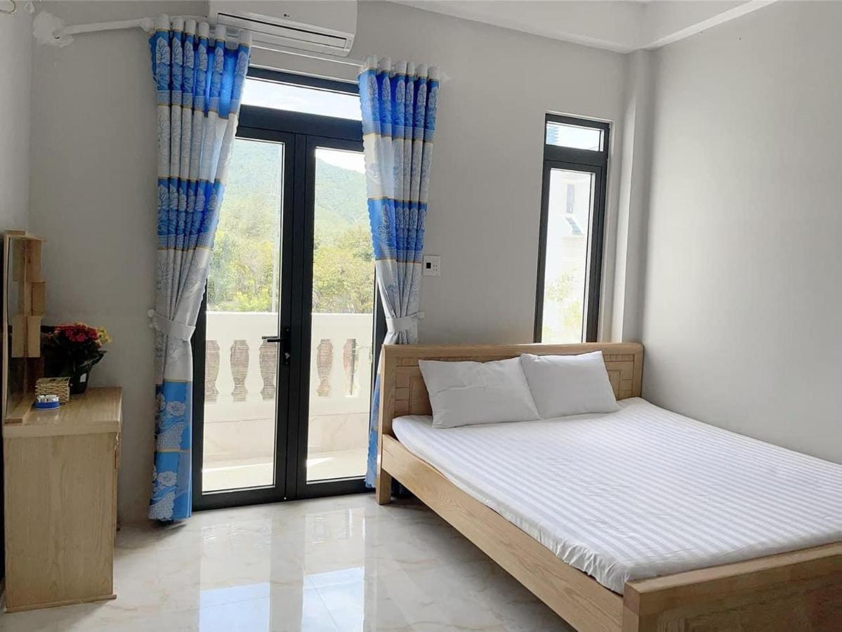 Moc Homestay- Near Bai Dai Beach Cam Lam Buitenkant foto
